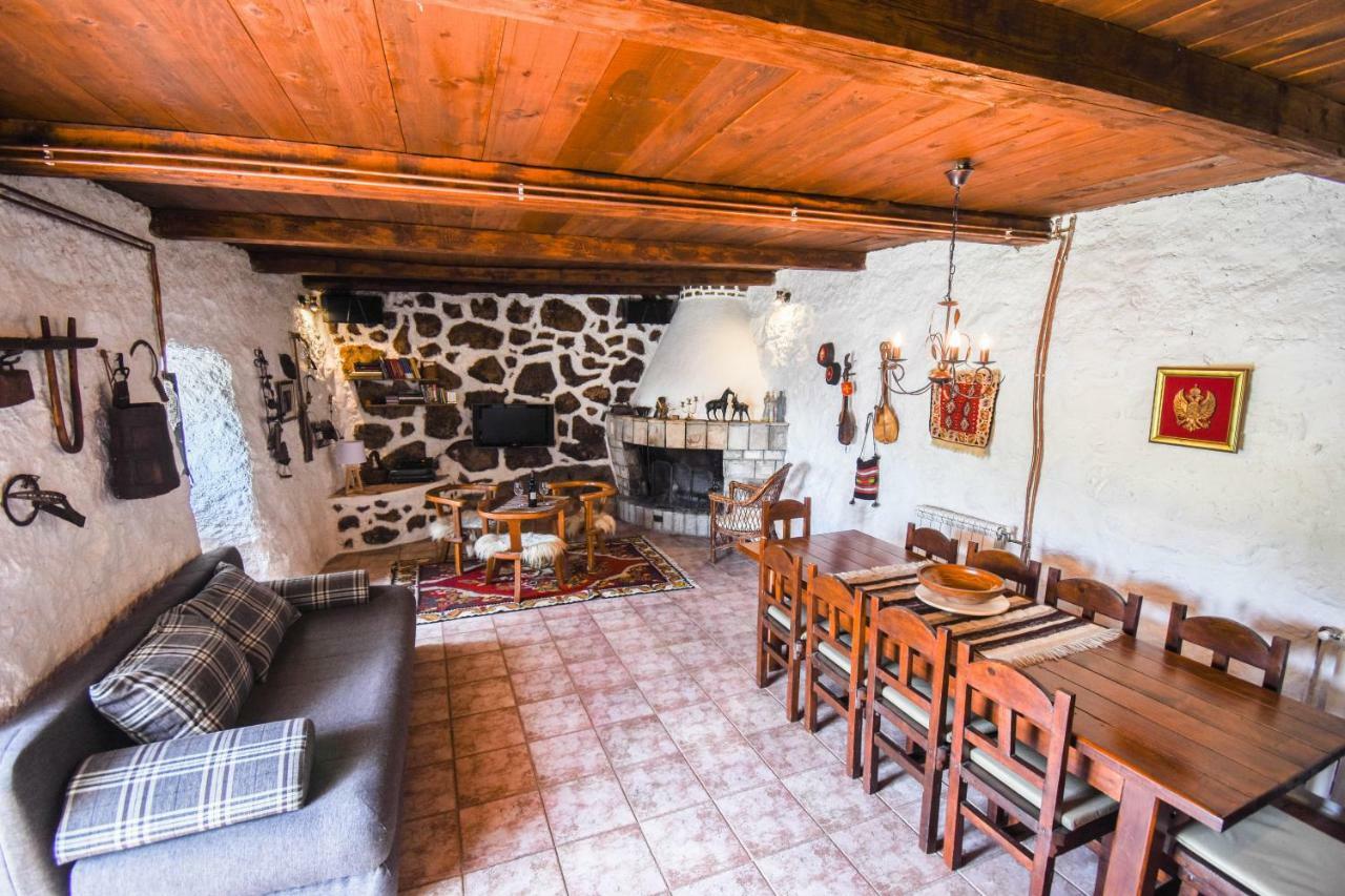GRANDFATHER'S Secret Danilovgrad Exterior foto